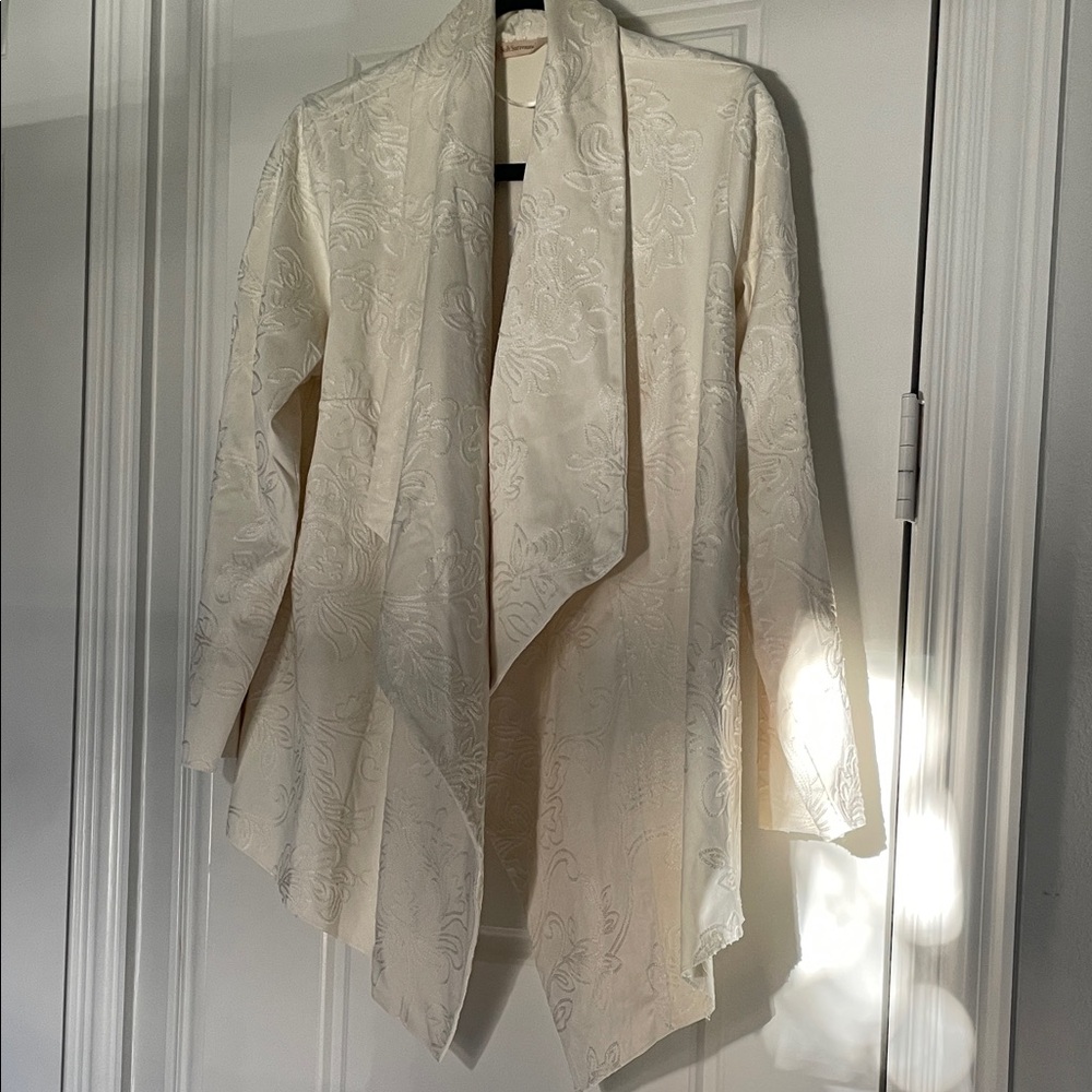 Soft Surroundings Cream Textured Cardigan